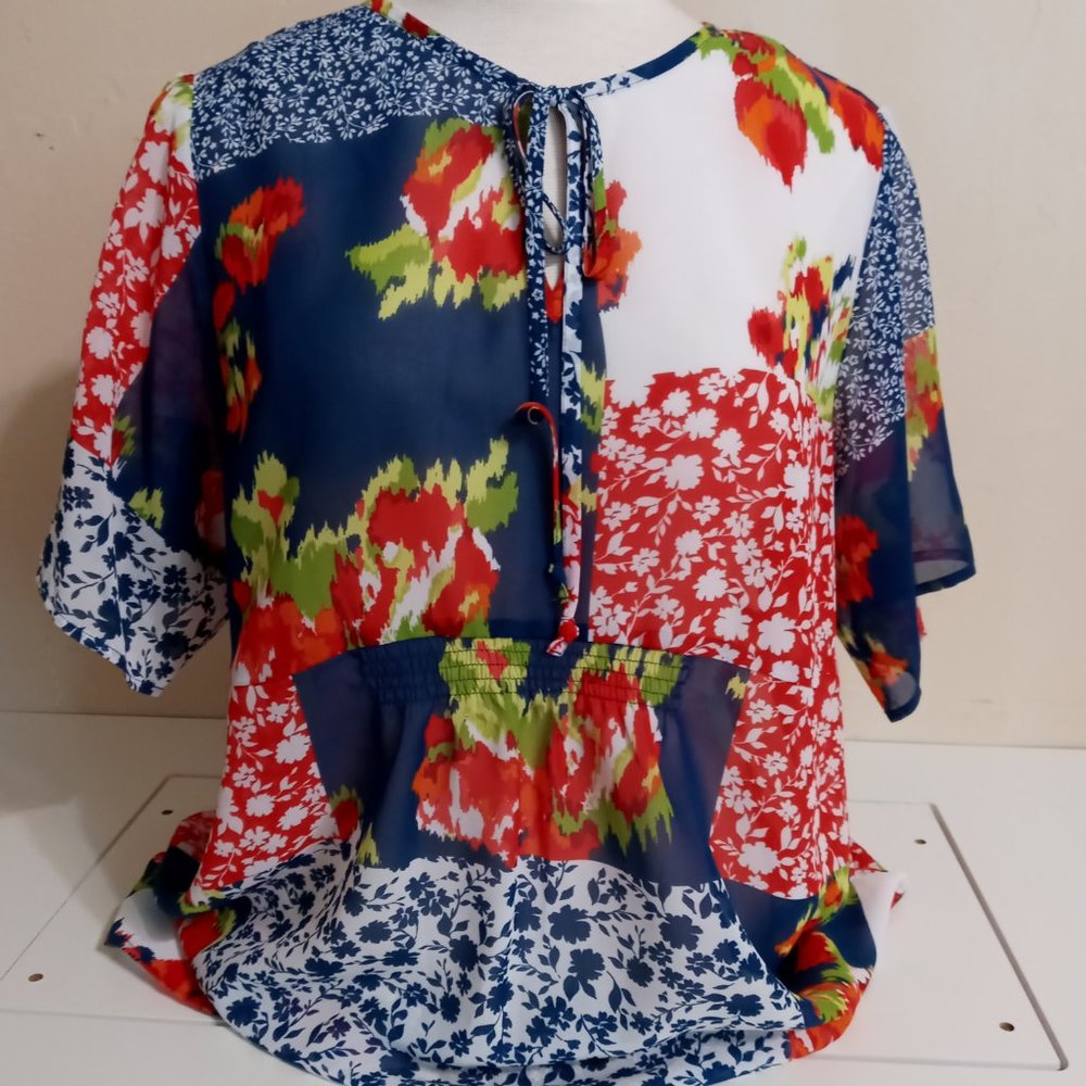 Flowy Top - Picture 5 of 9